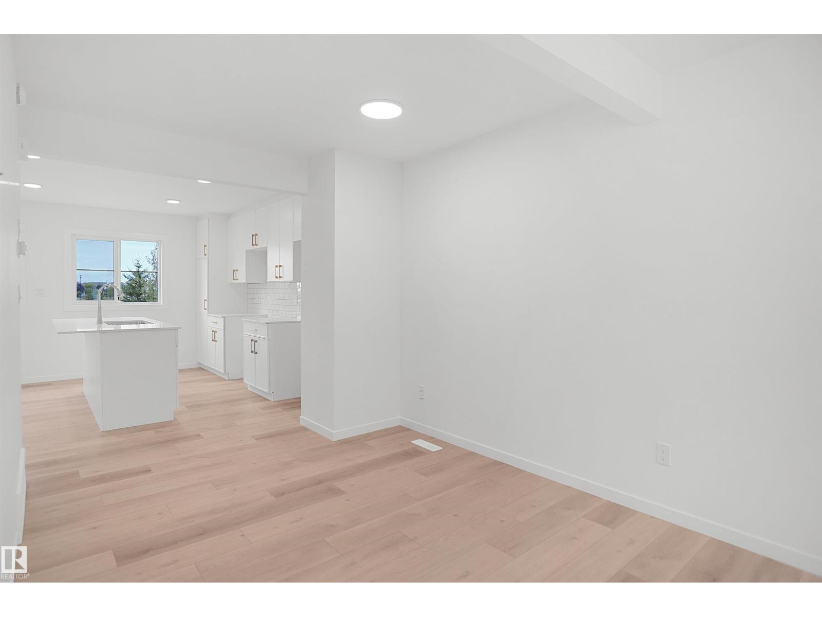 #18 3705 141 ST SW, Edmonton — photo 8