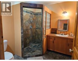325 East Wilson Creek  E Road, Rosebery, BC V0G1S1 Photo 14