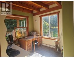 Bedroom - 325 East Wilson Creek  E Road, Rosebery, BC V0G1S1 Photo 7