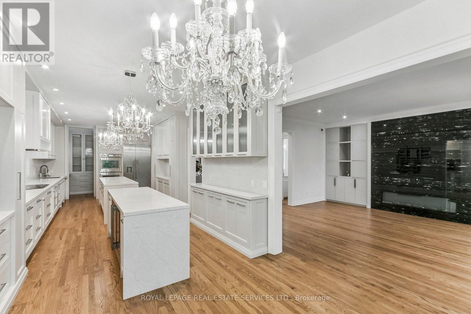 42 RYKERT CRESCENT - 11