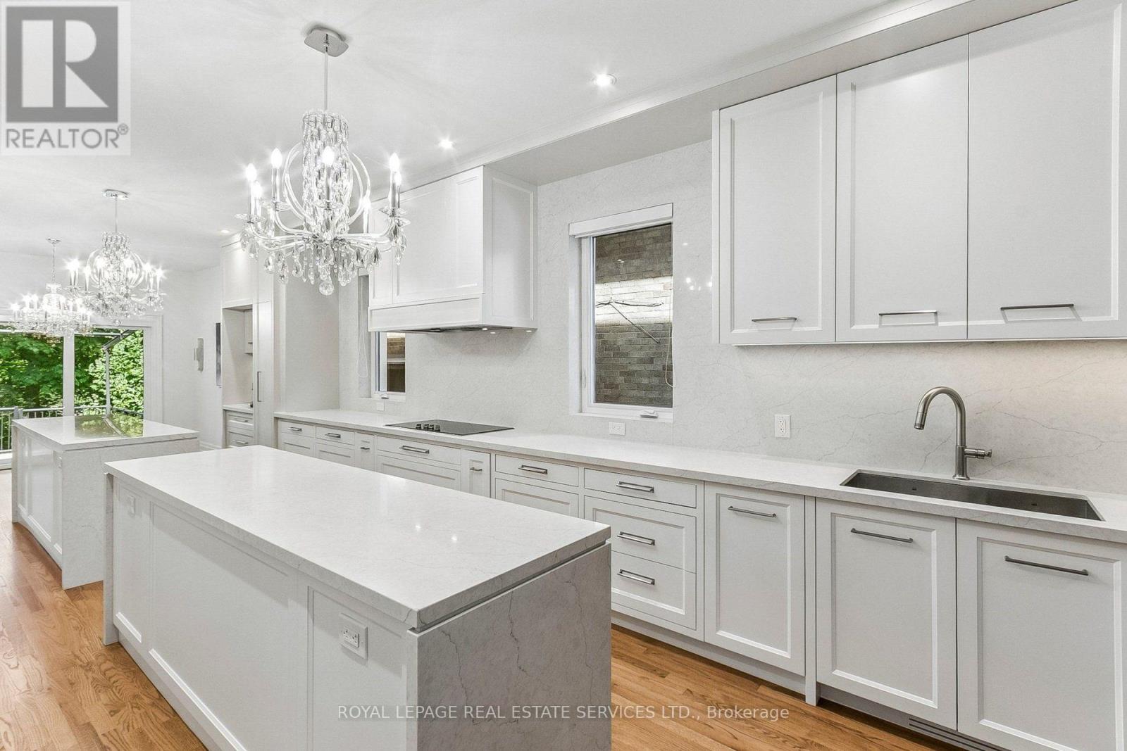 42 RYKERT CRESCENT - 16
