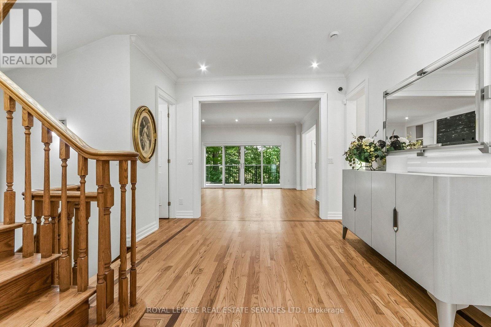 42 RYKERT CRESCENT - 3