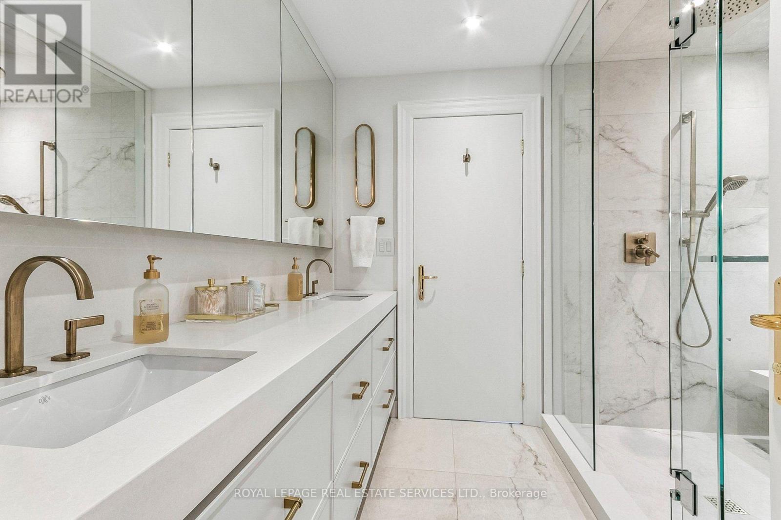 42 RYKERT CRESCENT - 31