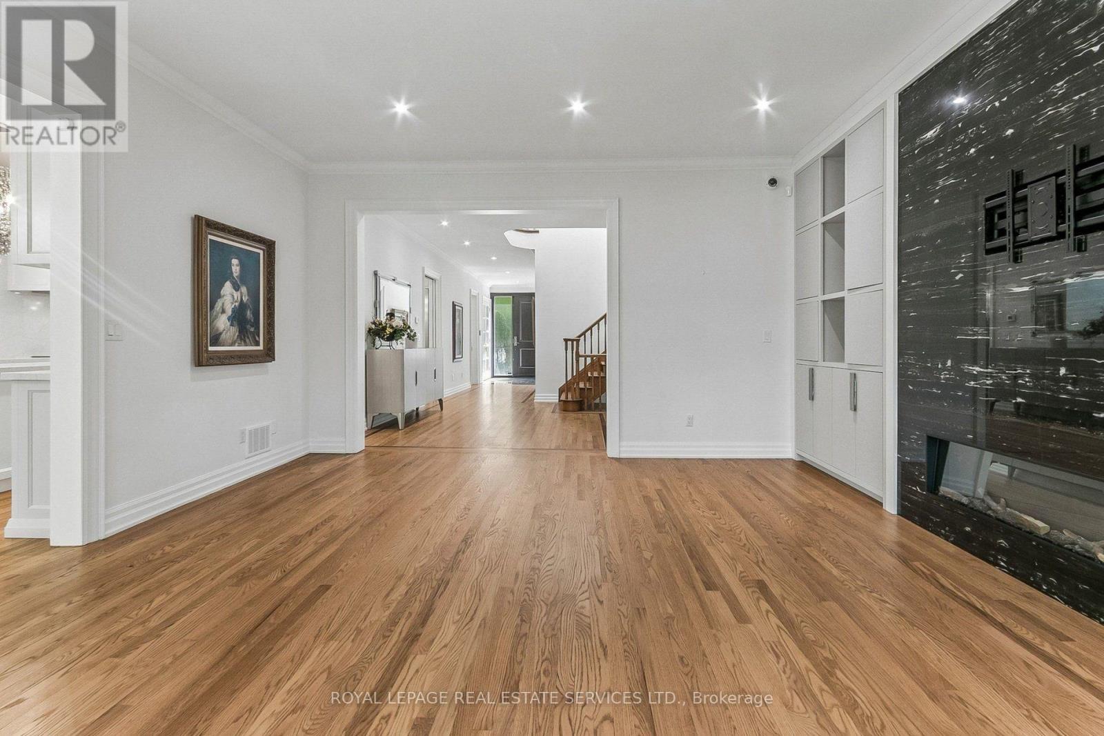 42 RYKERT CRESCENT - 8