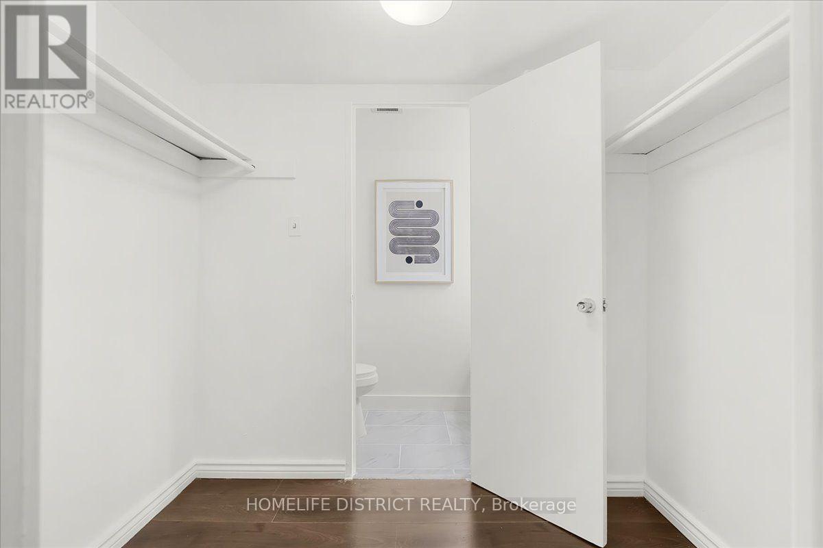 #404 3420 EGLINTON AVENUE E - 20