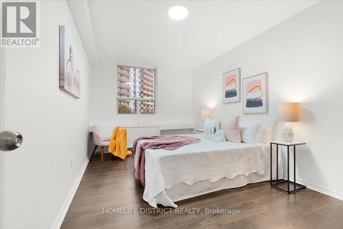 #404 3420 EGLINTON AVENUE E - Image 26