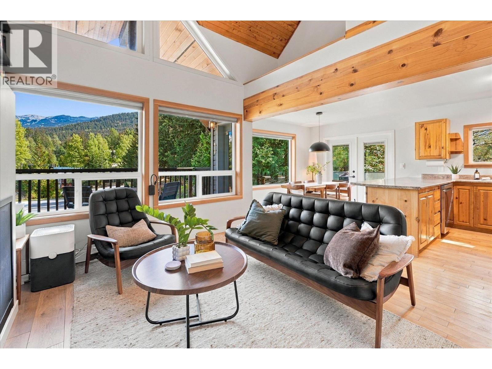 2323 ASPEN COURT, Whistler — photo 3