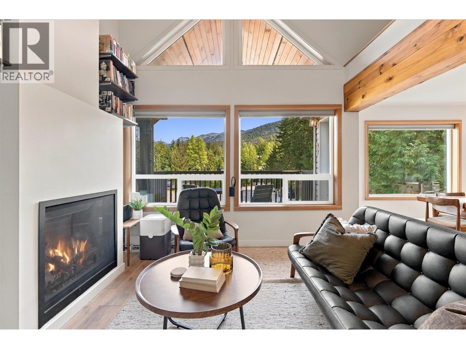 2323 ASPEN COURT, Whistler — photo 4
