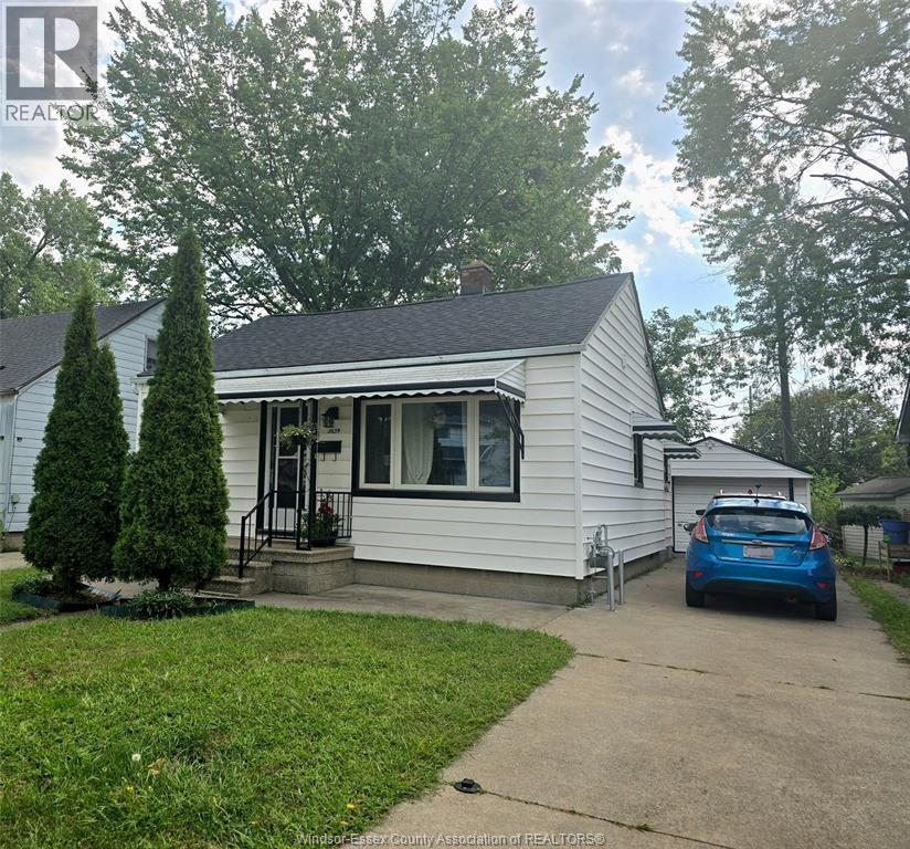 3639 MATCHETT ROAD, Windsor — photo 1