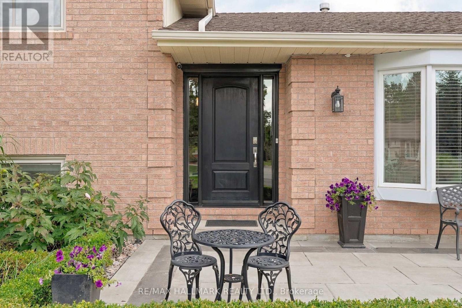 13 TOBY COURT, East Gwillimbury (Holland Landing) — photo 5