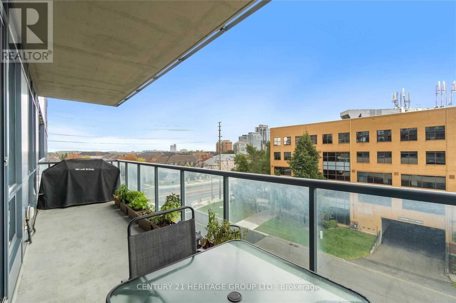 #510A 9088 YONGE STREET - 17