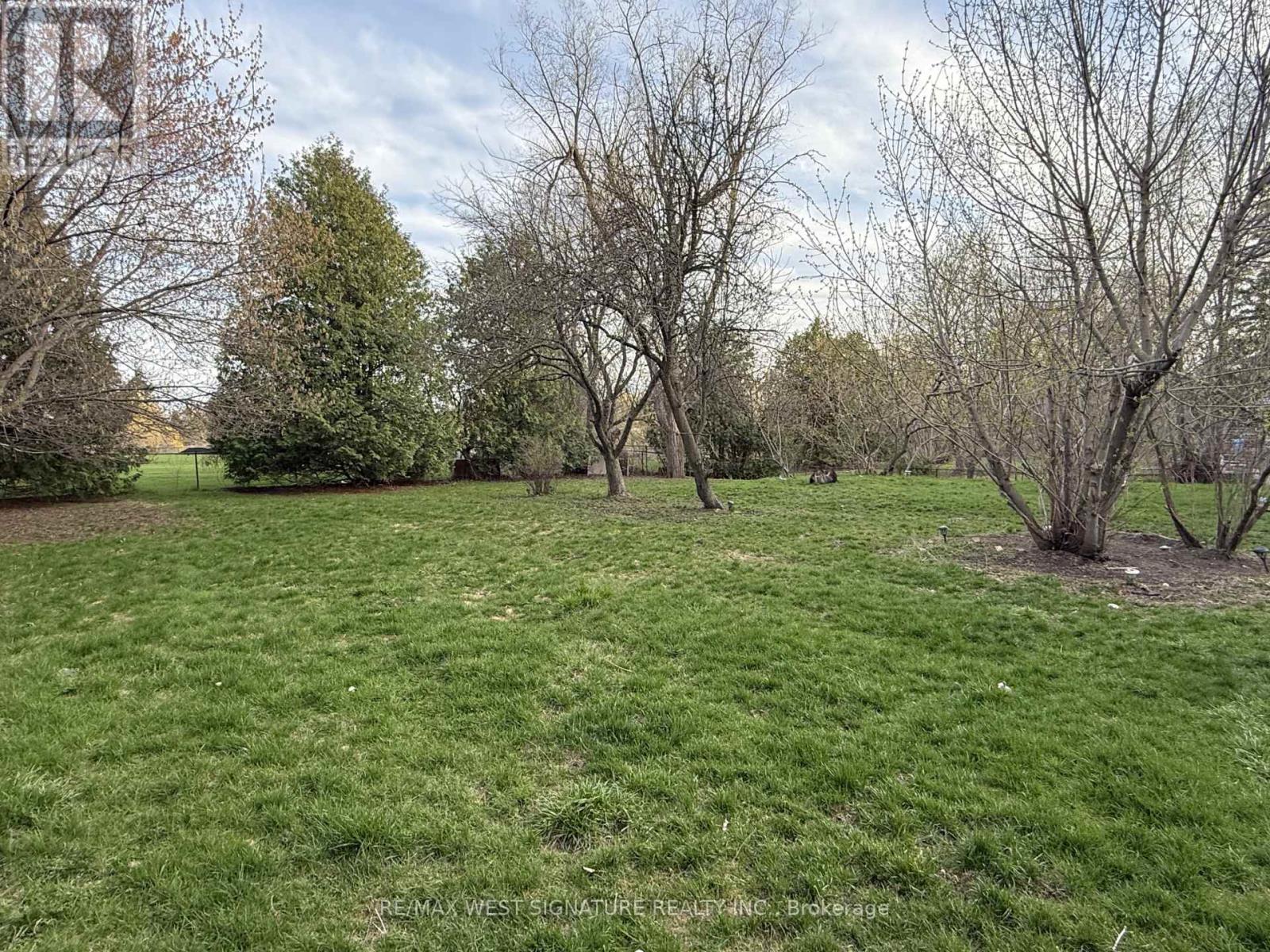 5841 KING ROAD - 2