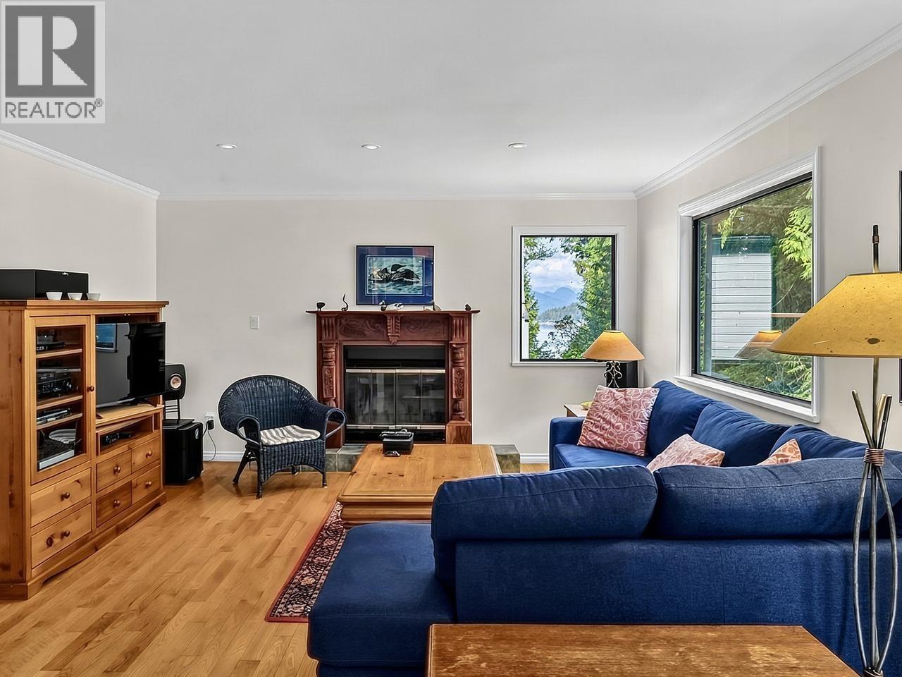 8568 BEDORA PLACE, West Vancouver