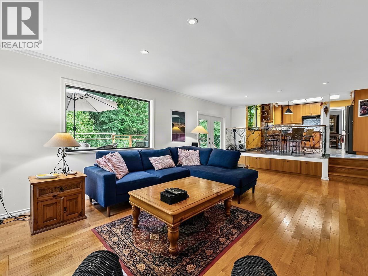 8568 BEDORA PLACE, West Vancouver