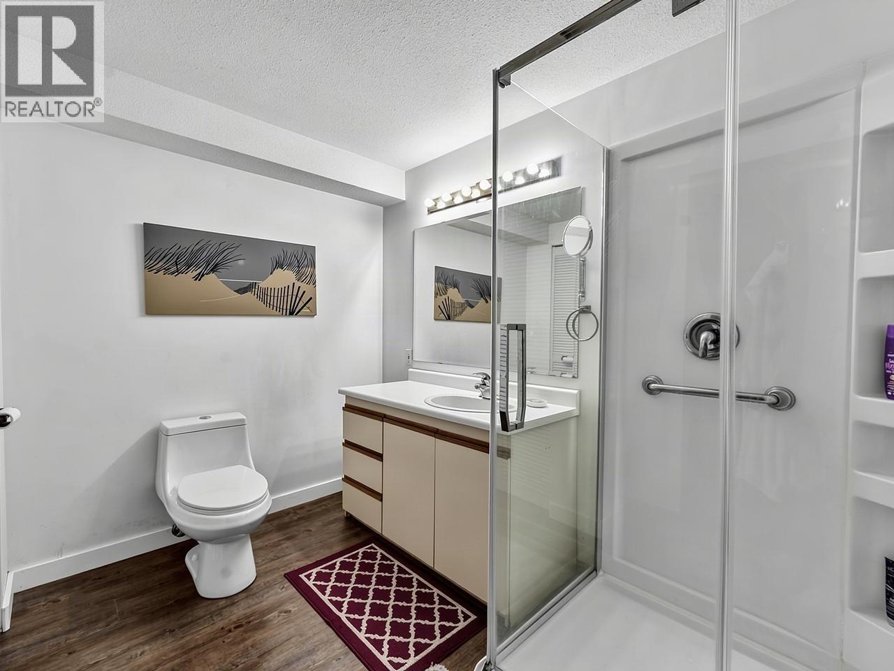 8568 BEDORA PLACE, West Vancouver