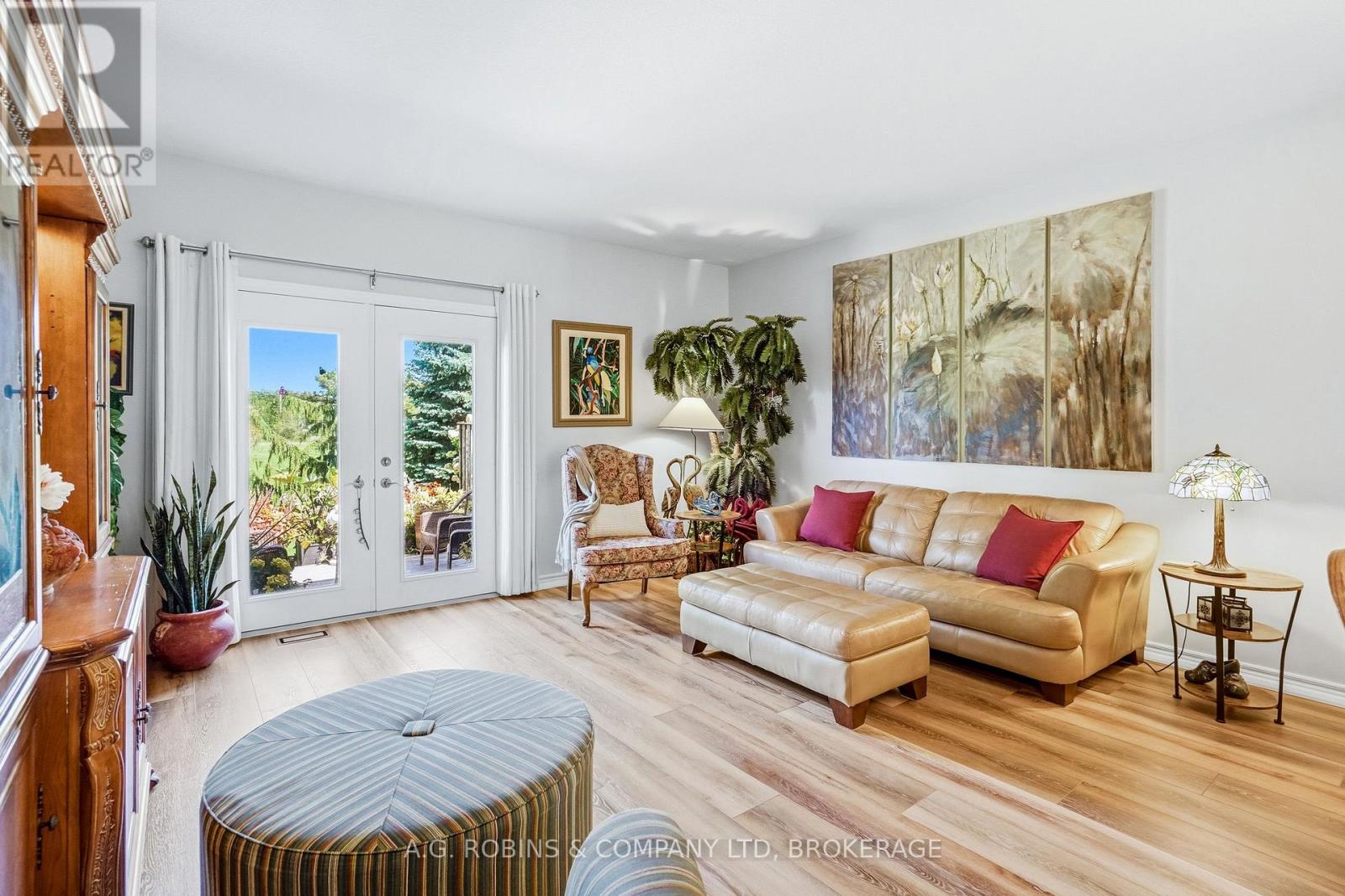 98 MAPLE STREET - 14