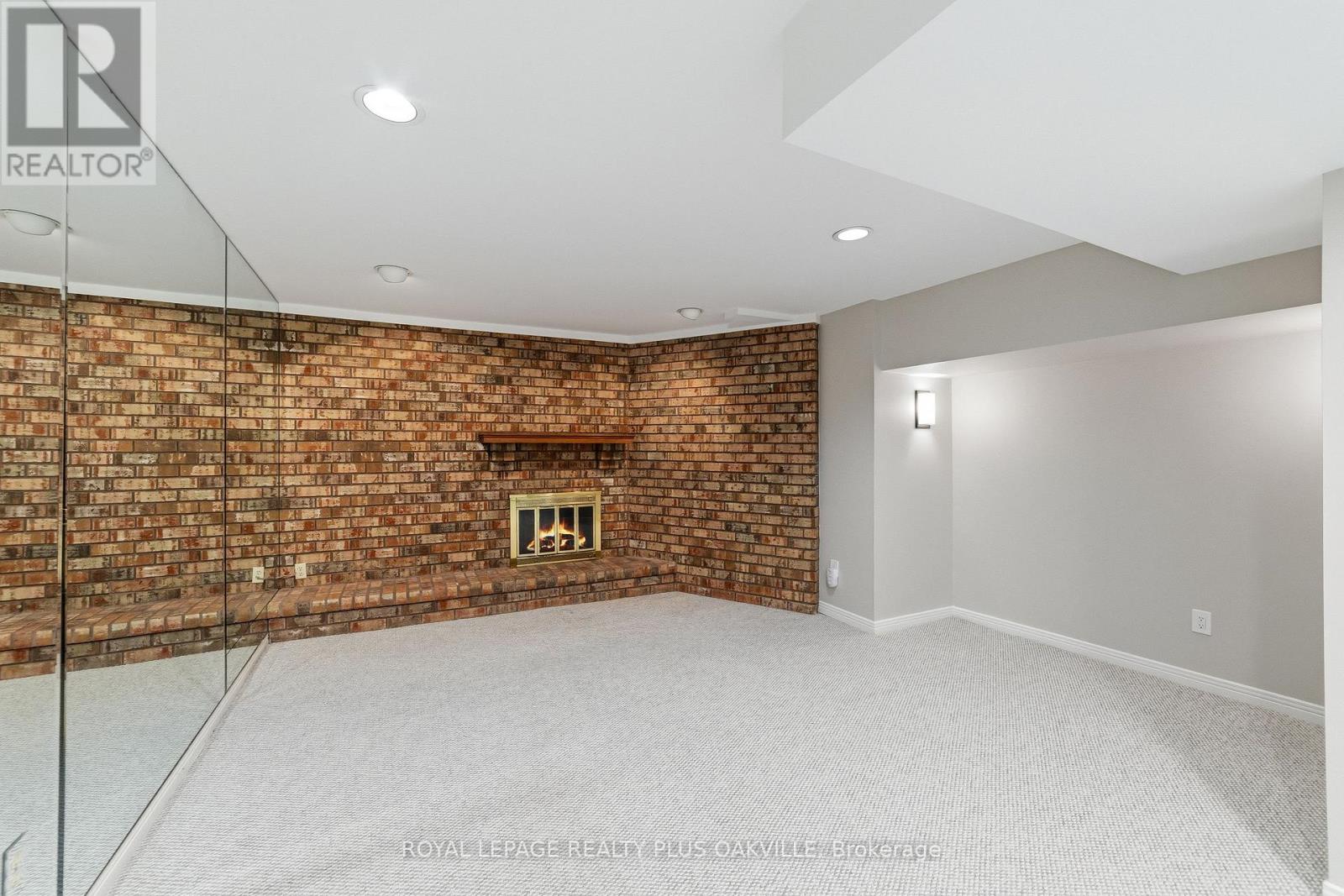 1113 VALLEYWOOD COURT - Image 40