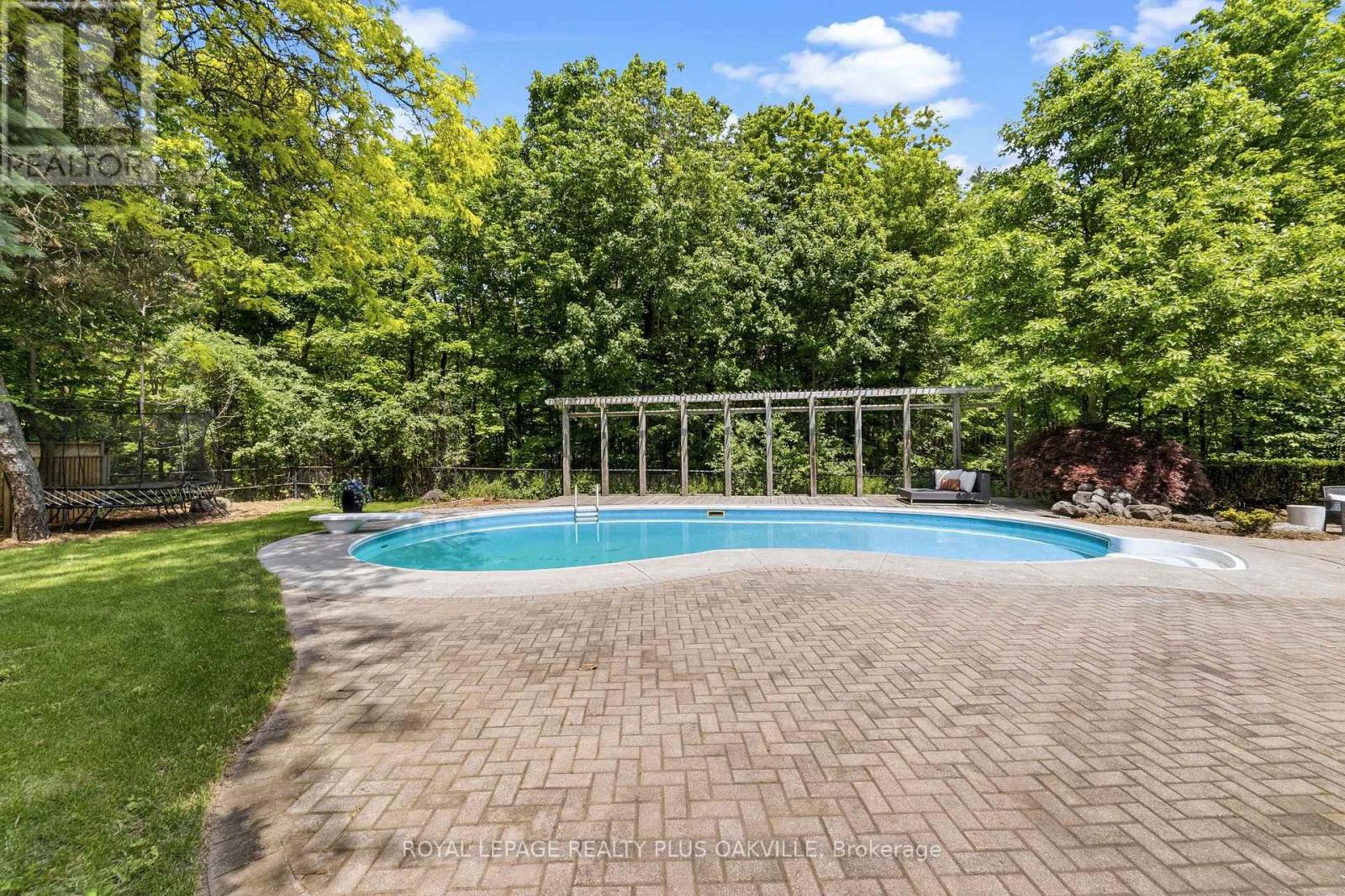 1113 VALLEYWOOD COURT - Image 43
