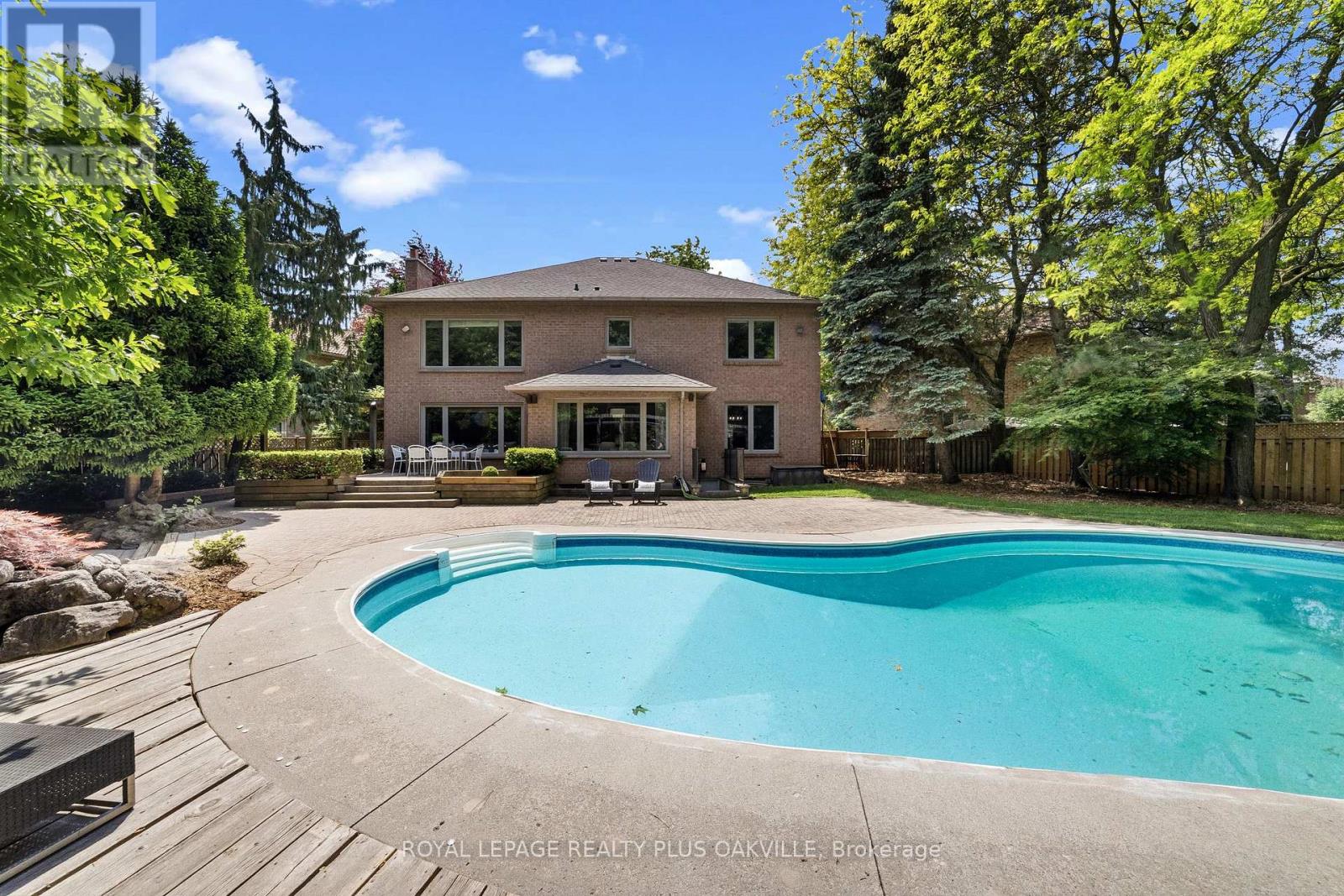 1113 VALLEYWOOD COURT - Image 45