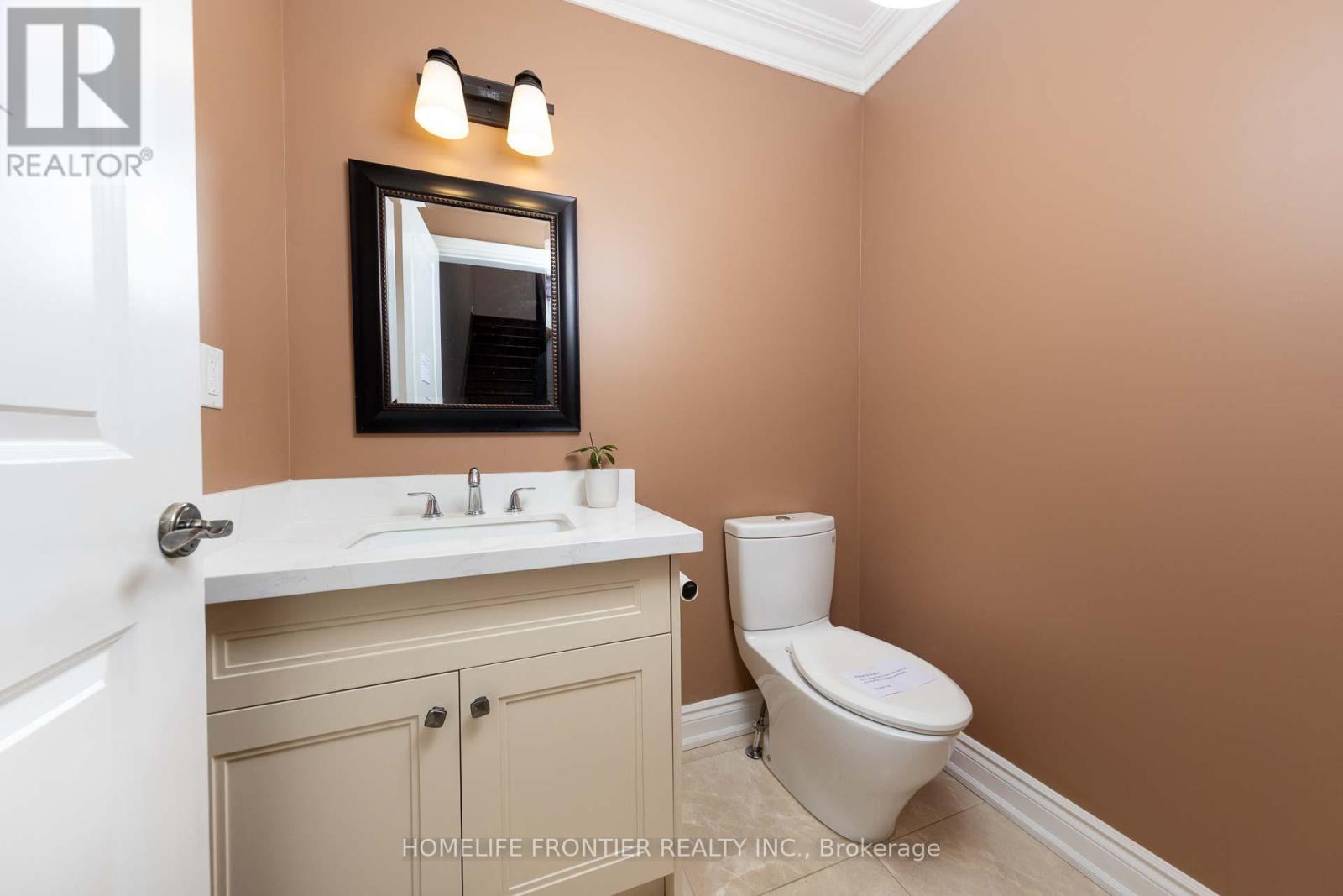 183 FINCH AVENUE E - Image 23