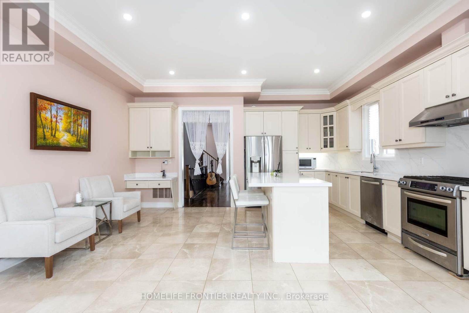 183 FINCH AVENUE E - Image 16