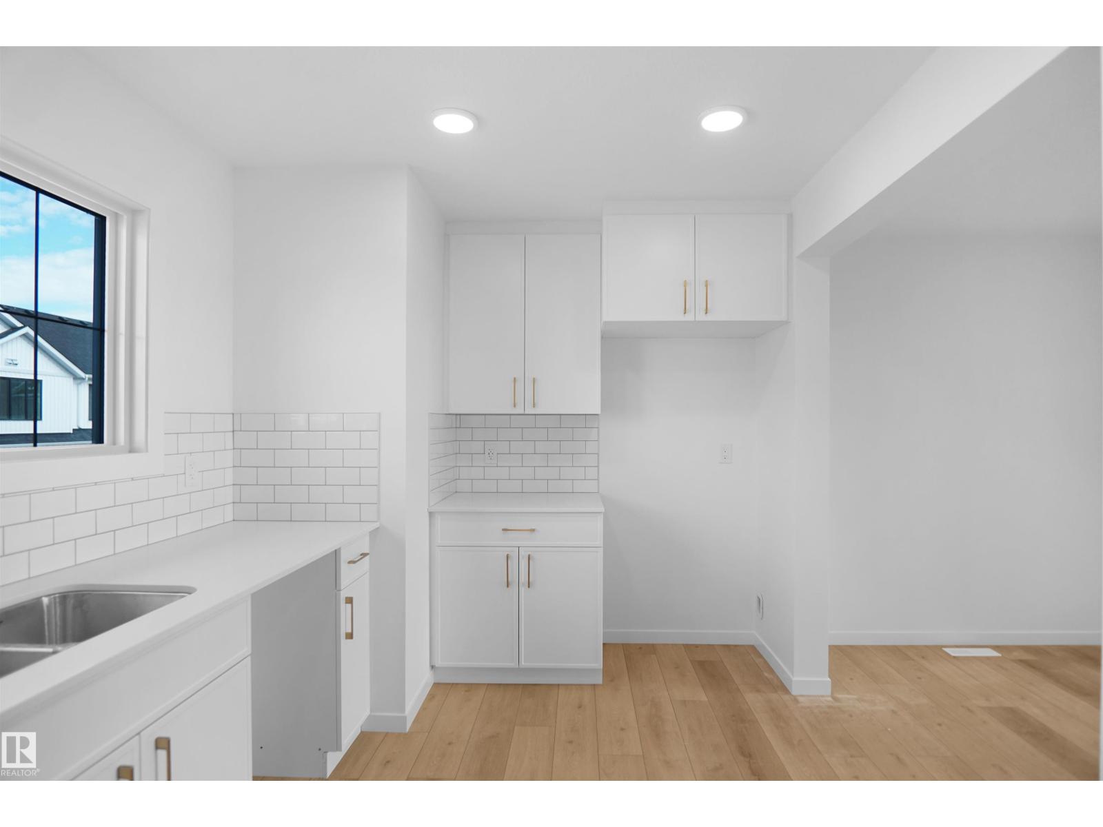 #10 150 Cashman CR SW - 12