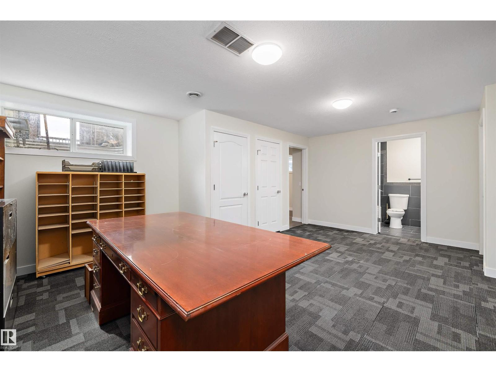 178 WOODBEND WY - Image 24