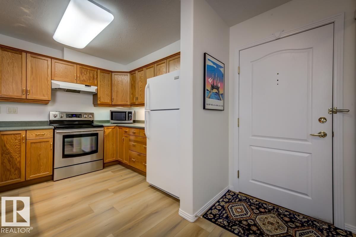 #212 8912 156 ST NW - 1