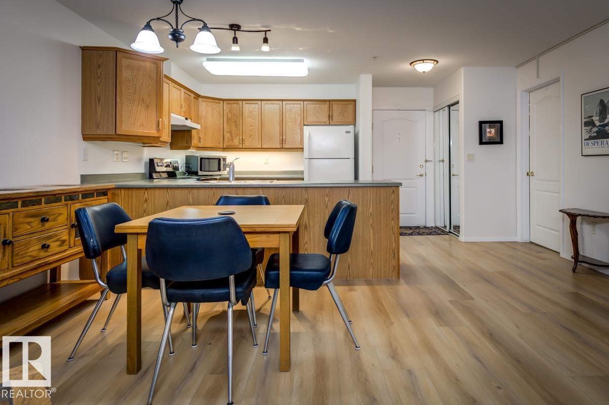 #212 8912 156 ST NW - 10