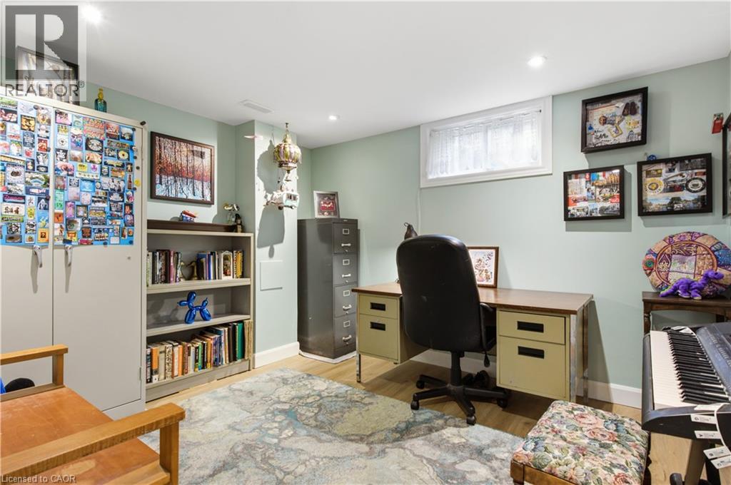 47 KENSINGTON Avenue - Image 33