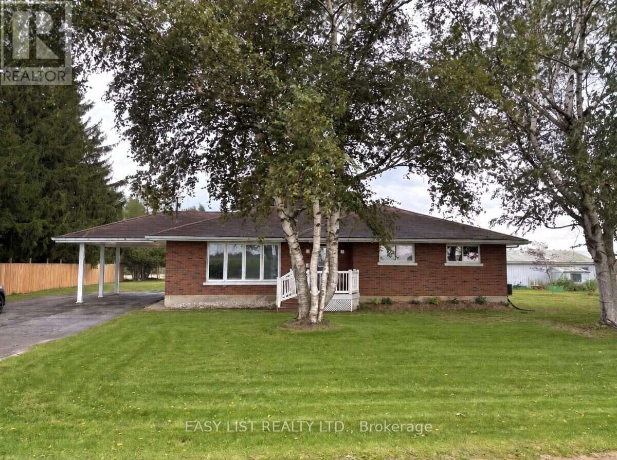 21 BRUCE RD 22 - 2