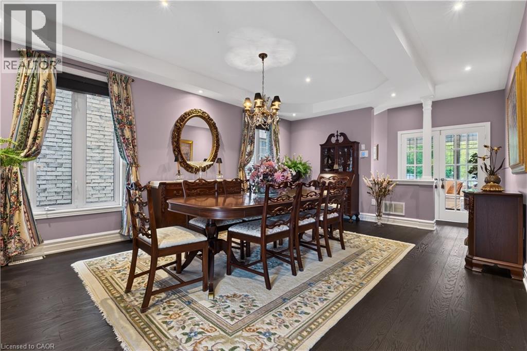 360 HOLMES Crescent - 6