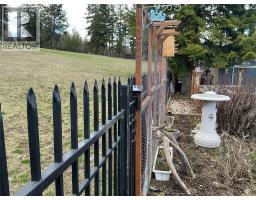 2932 Buckley Road Unit# 16, Sorrento, BC V0E2W0 Photo 8