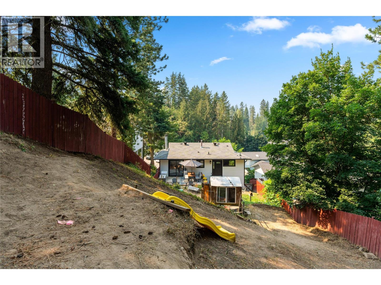 3925 Highland Park Crescent - 47