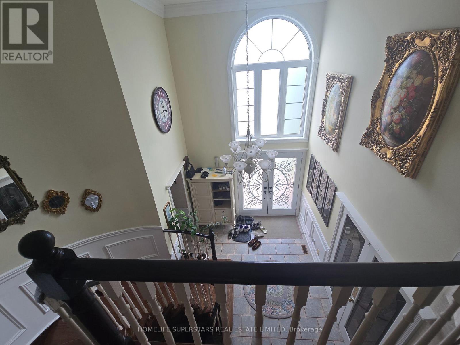4 NOTTINGHAM CRESCENT - 5