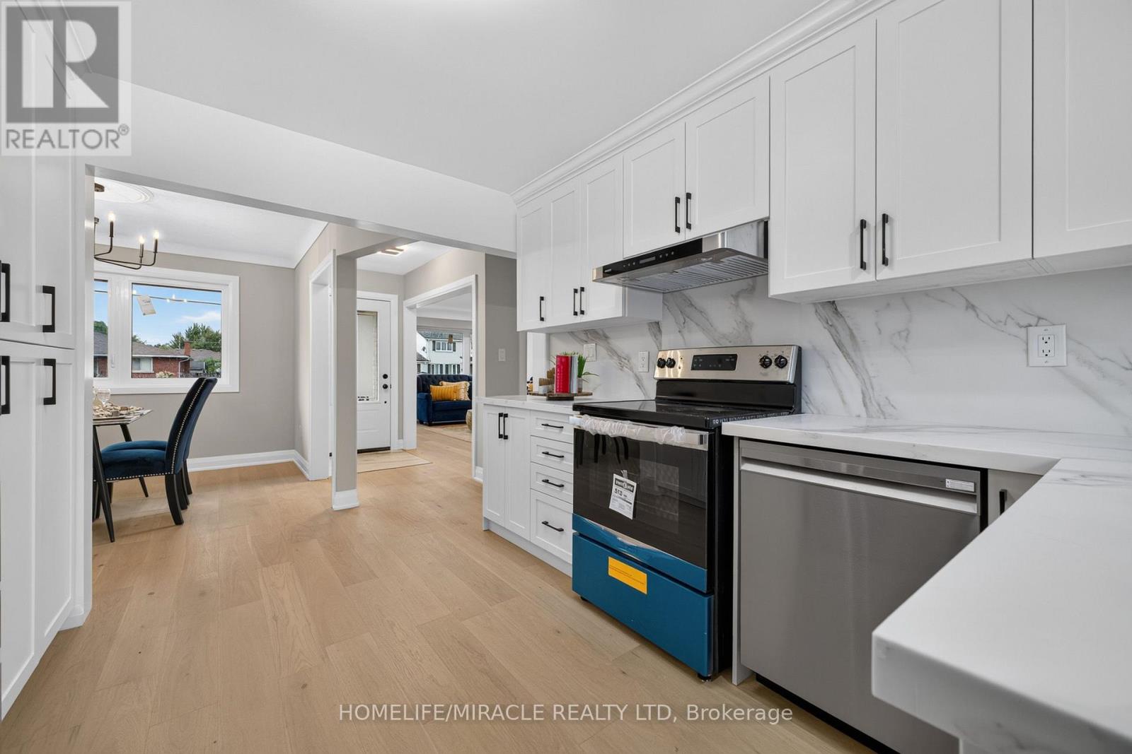 216 WELLINGTON STREET - Image 18