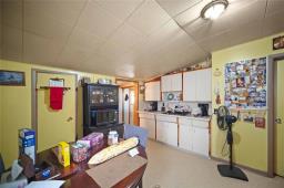 96 Powers Street, Winnipeg, MB R2W4N7 Photo 14