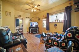 96 Powers Street, Winnipeg, MB R2W4N7 Photo 8