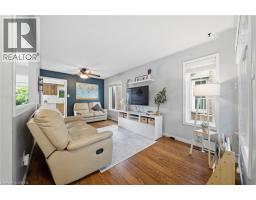 Living room - 137 Chudleigh Street, Waterdown, ON L8B0J4 Photo 13
