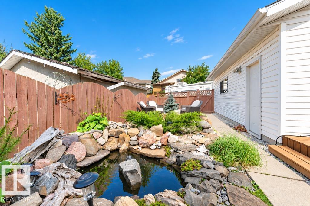 5924 11 AV NW - 43