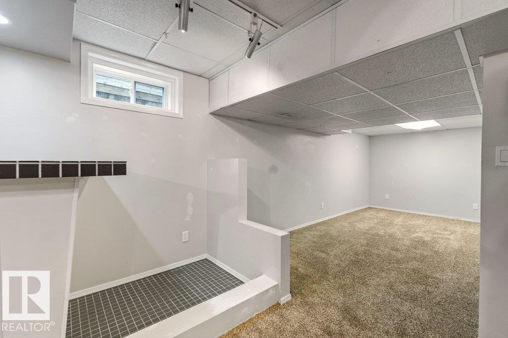 25 WELLAND CR - Image 39