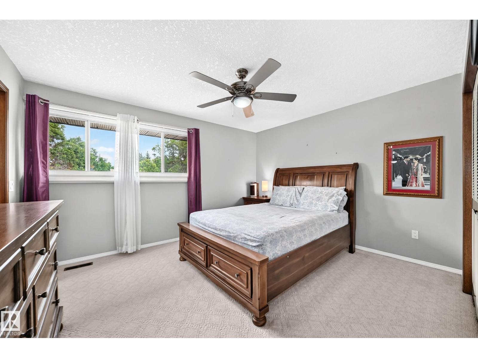 23 WOODLANDS RD - 28