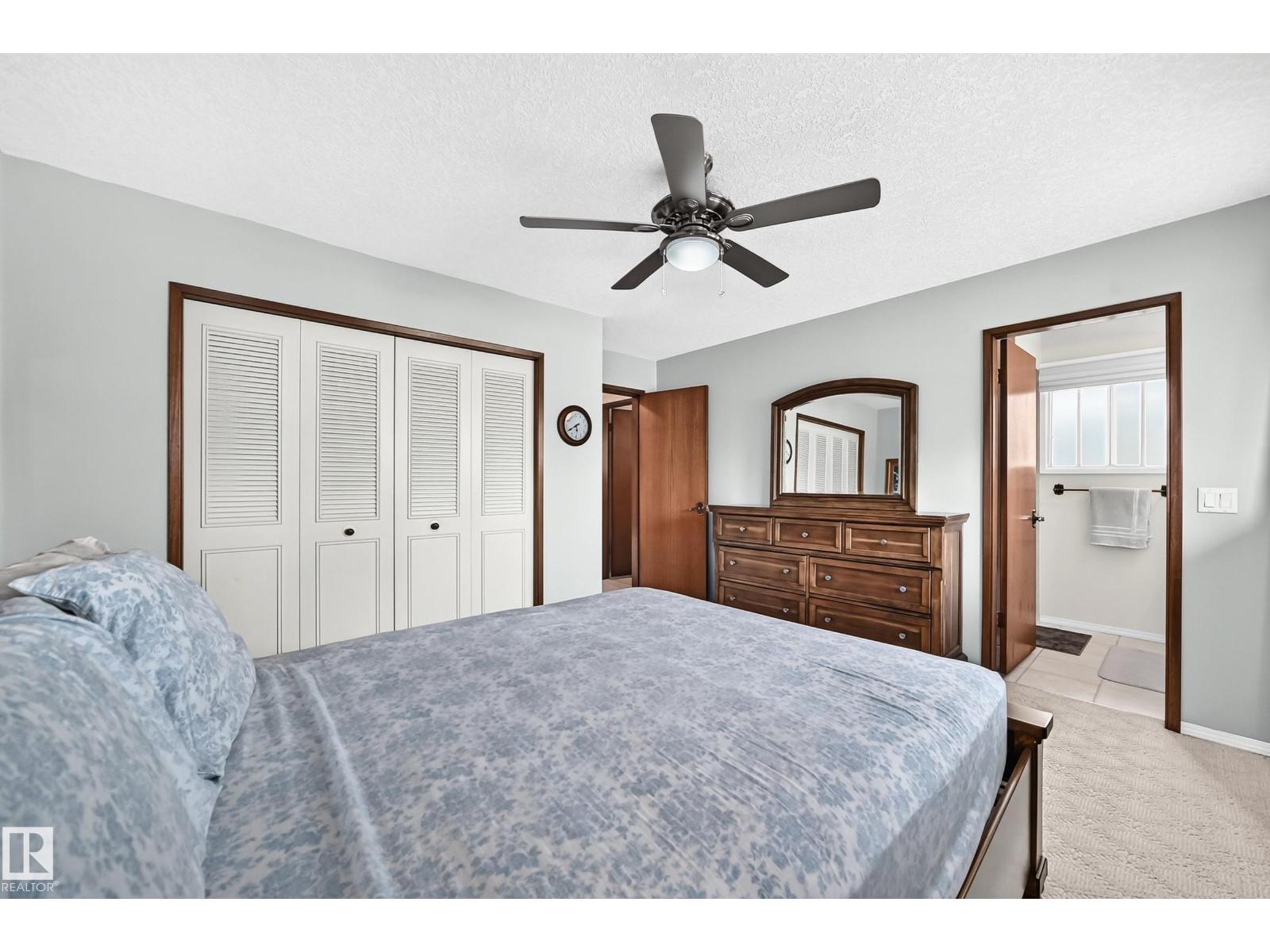 23 WOODLANDS RD - 30
