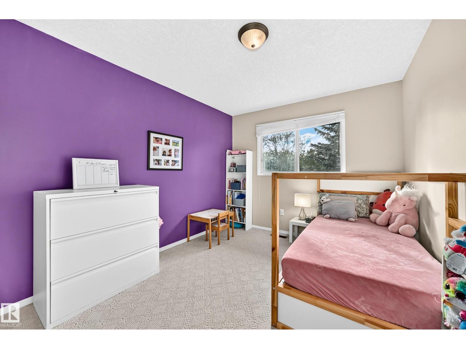 23 WOODLANDS RD - 33