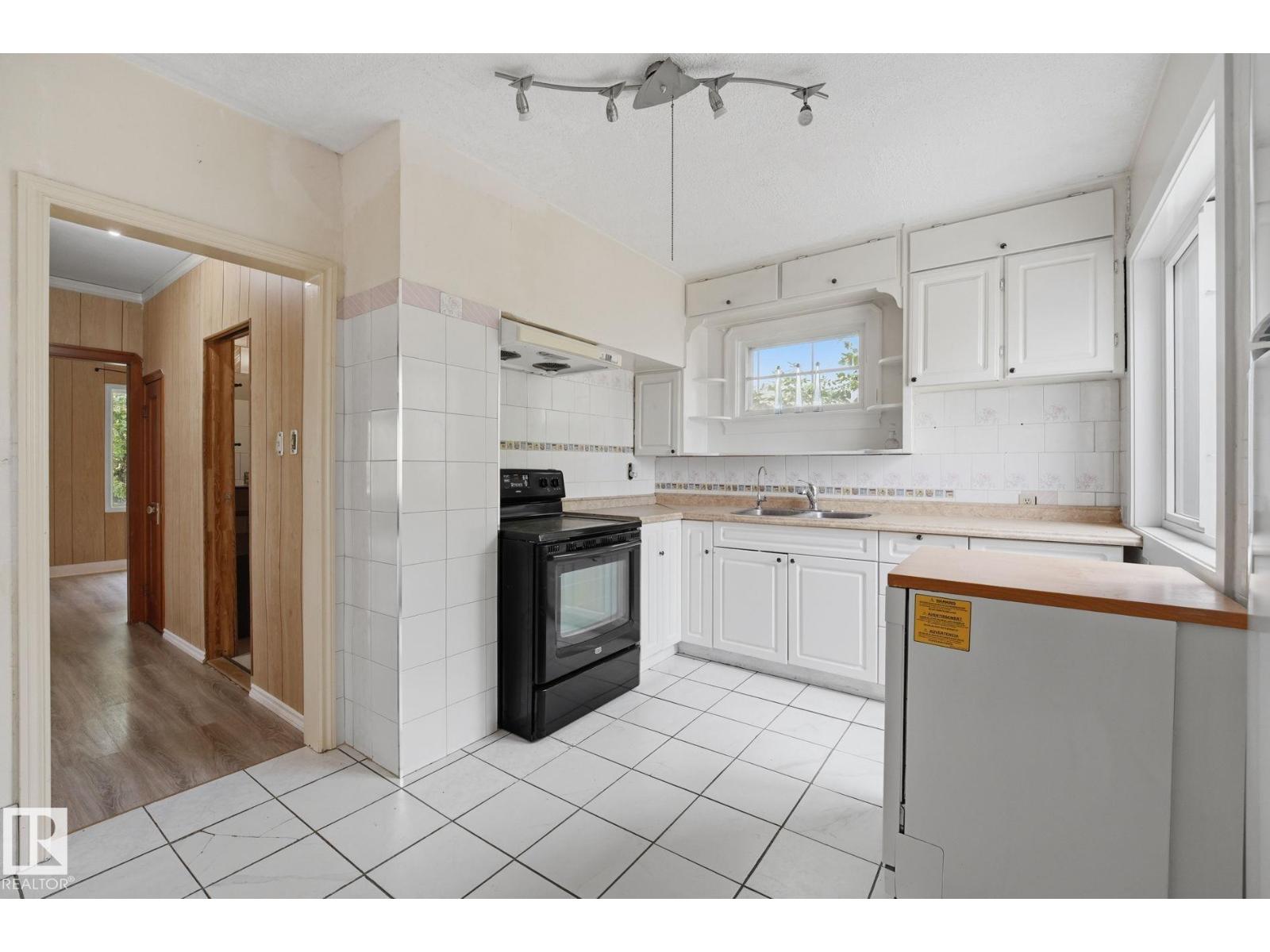 10917 96 ST NW - 13