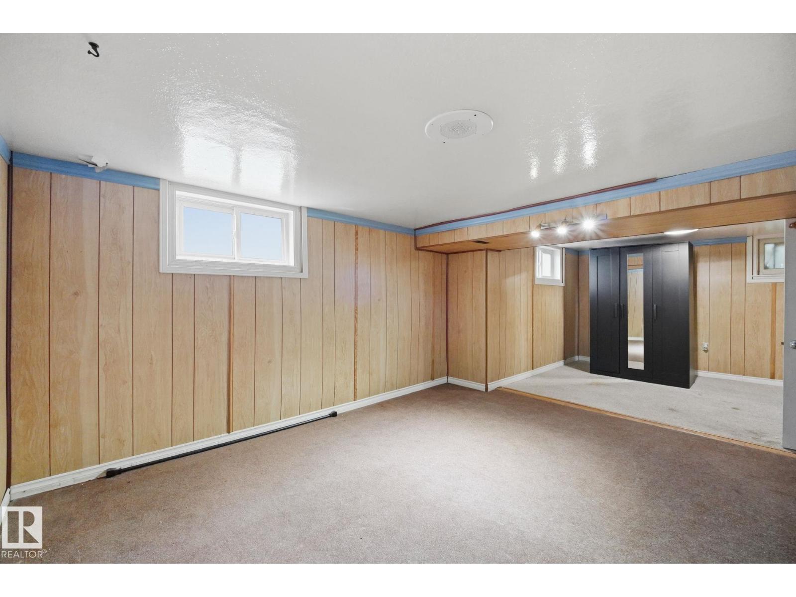 10917 96 ST NW - 17