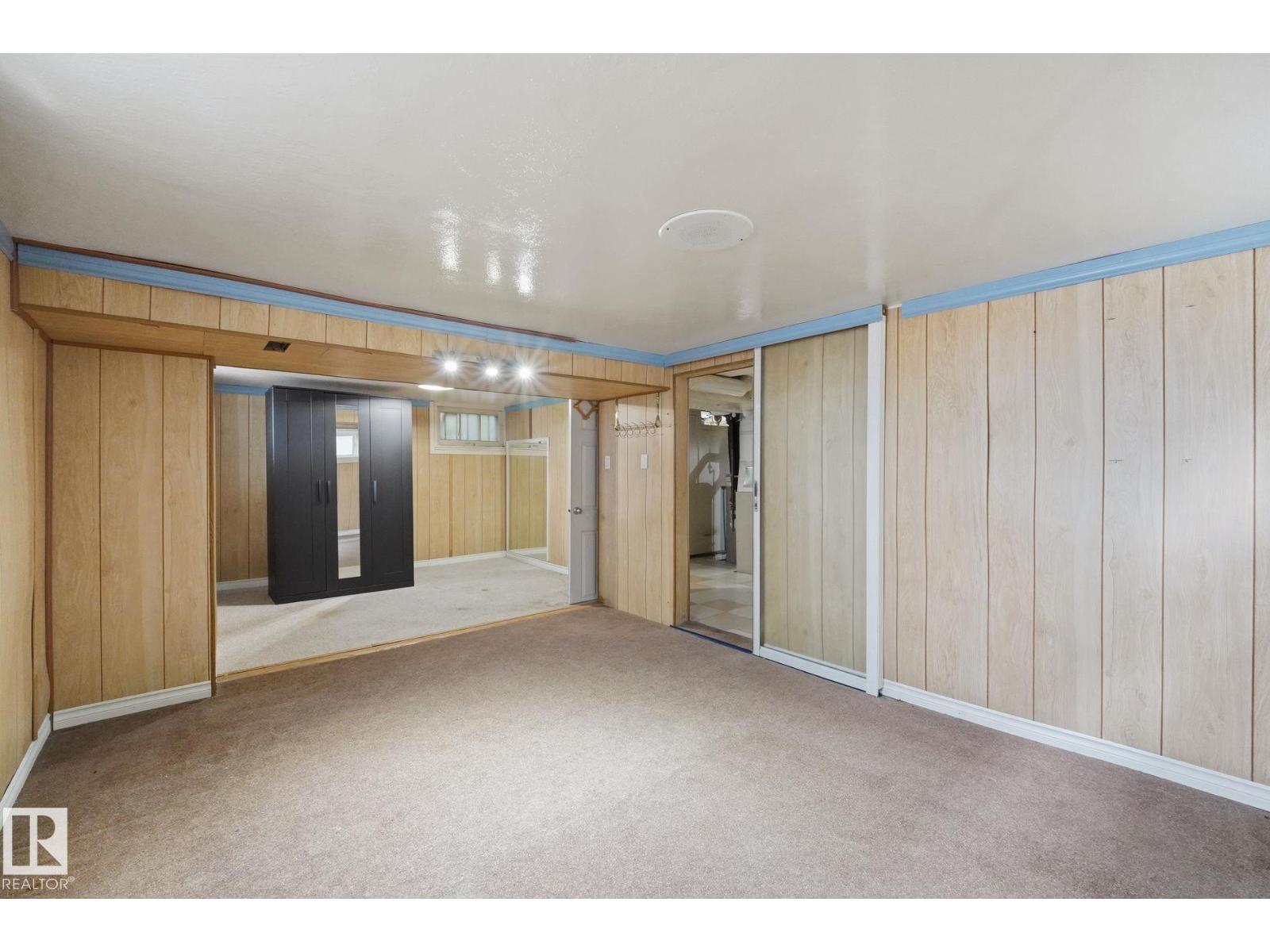10917 96 ST NW - 18