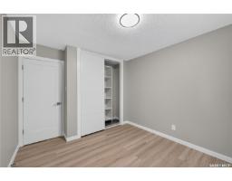 Bedroom - 18 University Park Drive, Regina, SK S4V0C9 Photo 16