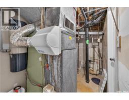 18 University Park Drive, Regina, SK S4V0C9 Photo 22