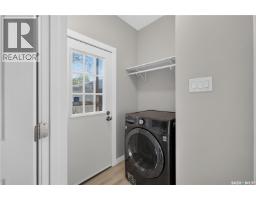 Bedroom - 18 University Park Drive, Regina, SK S4V0C9 Photo 8